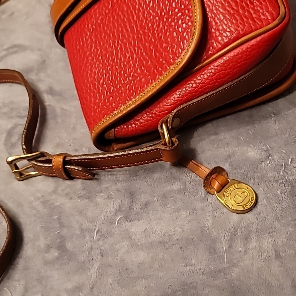 0463. EUC ~ Dooney and Bourke ~ Red Leather Equestrian Over Under Shoulder Bag ~ - Picture 5 of 14